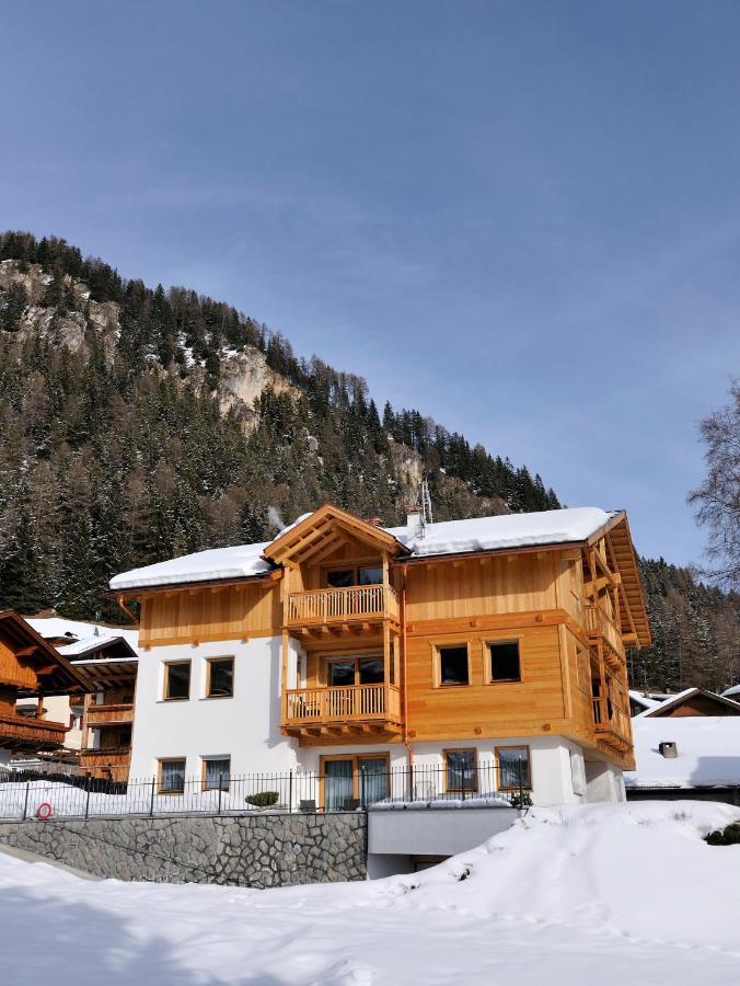 Ferienwohnung Chalet Regina Wolkenstein in Gröden Exterior foto