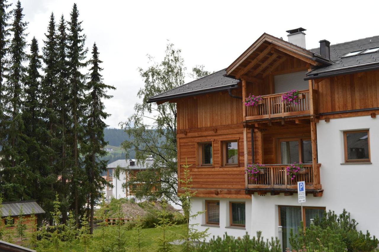 Ferienwohnung Chalet Regina Wolkenstein in Gröden Exterior foto